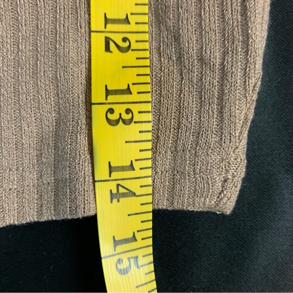 SHEIN Brown Ribbed Short Sleeve cropped Top large - Picture 5 of 7